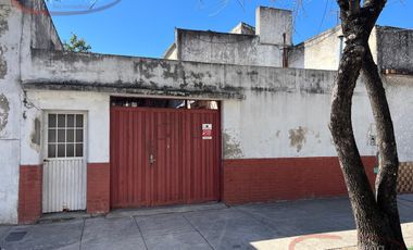 Excelente lote propio c/2 PH independientes!!