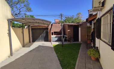 CHALET EN P. HORIZONTAL 2 DORMITORIOS CON PILETA DE NATACION