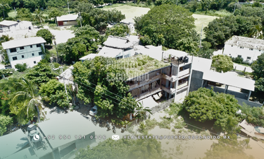 Amplia Propiedad Para Inversión en La Punta / Puerto Escondido