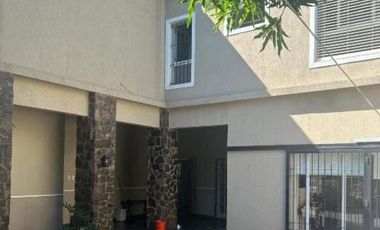 Casa en venta - 5 Dormitorios 4 Baños - 546Mts2 - Posadas