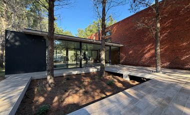 Casa en Venta Costa Esmeralda, Barrio Residencial II al 100 6 Ambientes