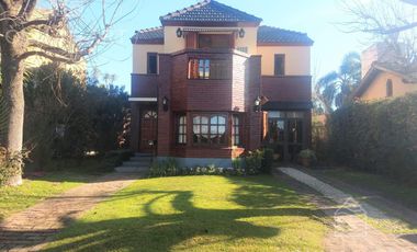 Casa en Venta en un lote