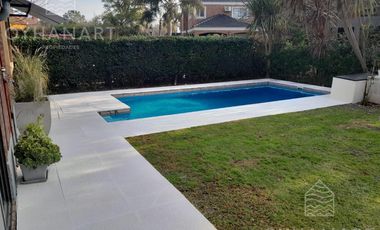 Casa en Venta en un lote