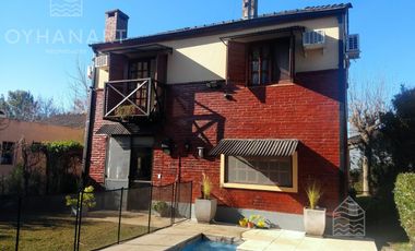 Casa en Venta en un lote