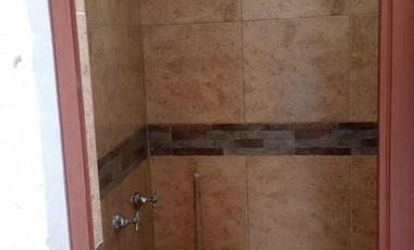 Casa en venta - 2 Dormitorios 2 Baños - 657Mts2 - Tres Sargentos
