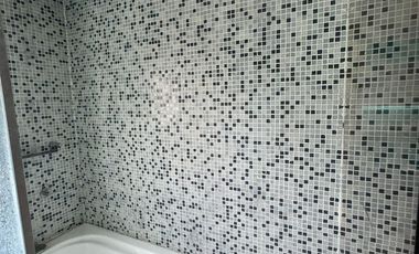 Imponente propiedad con Piscina en Venta en Altos Dos.