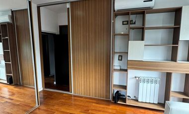 Imponente propiedad con Piscina en Venta en Altos Dos.