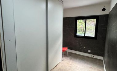 Imponente propiedad con Piscina en Venta en Altos Dos.