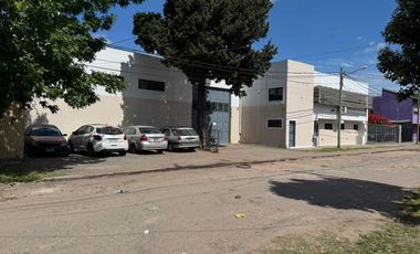 Edificio Comercial en venta - Oficinas - Baños - Cochera - 1.000Mts2 - Ituzaingó