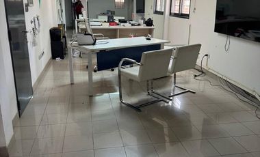 Edificio Comercial en venta - Oficinas - Baños - Cochera - 1.000Mts2 - Ituzaingó