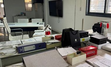 Edificio Comercial en venta - Oficinas - Baños - Cochera - 1.000Mts2 - Ituzaingó
