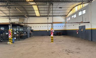 Edificio Comercial en venta - Oficinas - Baños - Cochera - 1.000Mts2 - Ituzaingó