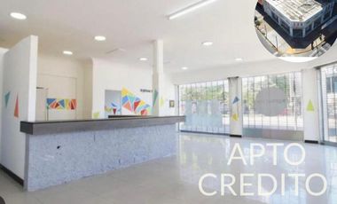 Local en  esquina a pocas cuadras de Uriarte y Estacion de Remedios de Escalada