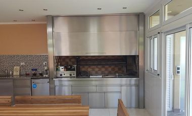 Impecable chalet en Adrogué.