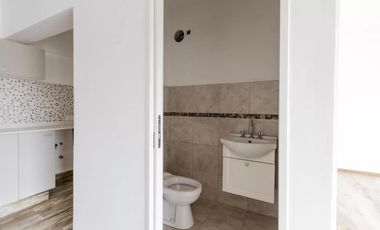 Departamento en venta - 1 Dormitorio 2 Baños - 52Mts2 - Adrogué