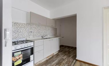Departamento en venta - 1 Dormitorio 2 Baños - 52Mts2 - Adrogué