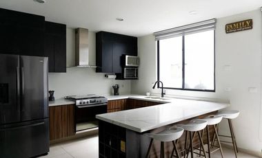 Hermosa casa en residencial Alberi