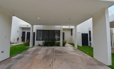 CASA EN VENTA MERIDA, CONKAL, PRIVADA ZENSIA, ENTREGA INMEDIATA.