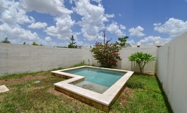 CASA EN VENTA MERIDA, CONKAL, PRIVADA ZENSIA, ENTREGA INMEDIATA.