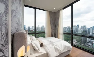 3 Bedroom 3 Bathroom Condo in Muniq Langsuan, Bangkok