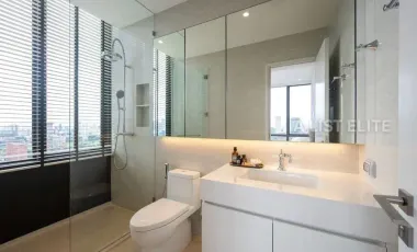 3 Bedroom 3 Bathroom Condo in Muniq Langsuan, Bangkok