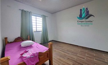 ALQUILO Casa.2hab semi amoblada ALTO BOQUETE