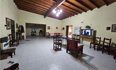 CASA EN GENERAL LAVALLE