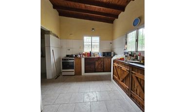 CASA EN GENERAL LAVALLE