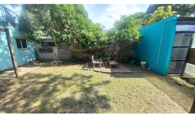 Venta. Casa 5 amb. Barrio Sta. Elena. Mar Chiquita. Cel. 223542----