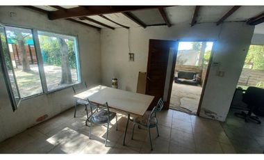 Venta. Casa 5 amb. Barrio Sta. Elena. Mar Chiquita. Cel. 223542----