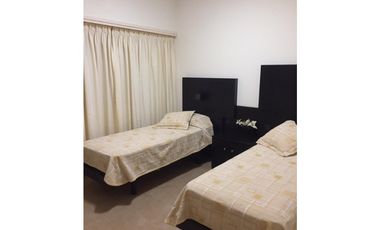 DEPARTAMENTO 3 AMBIENTES A LA CALLE RECICLADO EN MIRAMAR