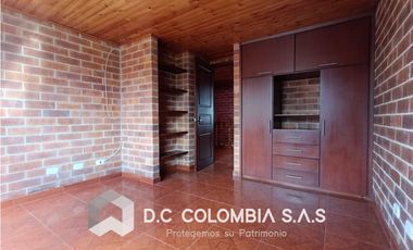 VENTA DE CASA EN FUNZA - CONJUNTO RESIDENCIAL VILLA MARY