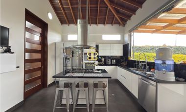 SE ARRIENDA CASA EN CAJIC