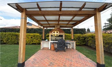 SE ARRIENDA CASA EN CAJIC