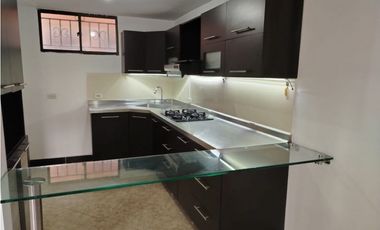 SE ARRIENDA CASA EN RODEO ALTO