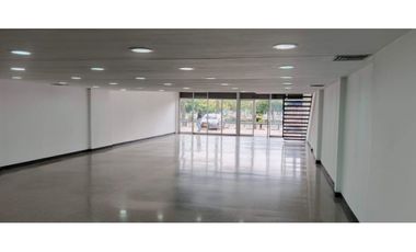 SE ARRIENDA LOCAL COMERCIAL MEDELLIN
