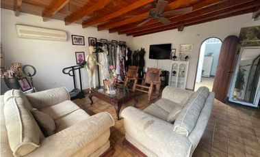 Se vende casa en el Jardín, Santa Marta