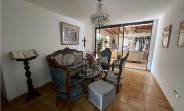 Se vende casa en el Jardín, Santa Marta
