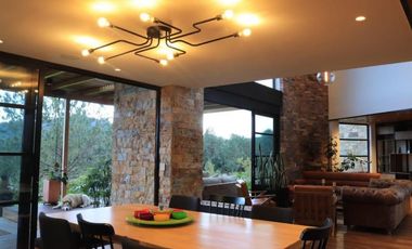 Casa en Arriendo Loma del Escobero Envigado