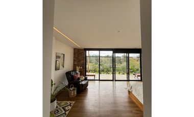 Casa en Arriendo Loma del Escobero Envigado