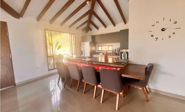 CASA CAMPESTRE EN MARINILLA ANTIOQUIA