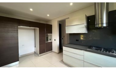 Casa en Arriendo Loma del Escobero Envigado