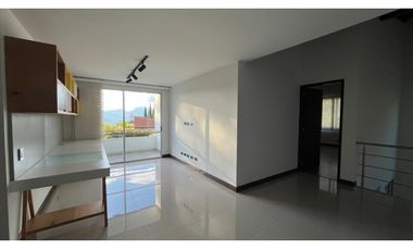 Casa en Arriendo Loma del Escobero Envigado