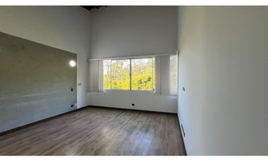 Casa en Arriendo Loma del Escobero Envigado