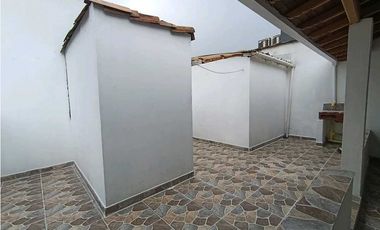 Arriendo apartamento Duplex en Sabaneta- Calle Larga