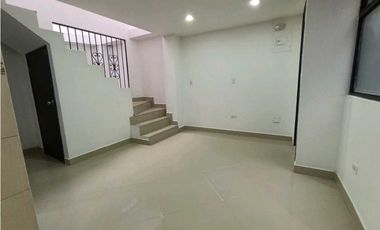Arriendo apartamento Duplex en Sabaneta- Calle Larga