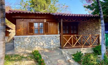 Cabaña en zona campestre con permiso de renta turístico - 005