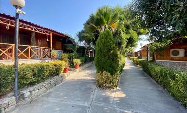 Cabaña en zona campestre con permiso de renta turístico - 005