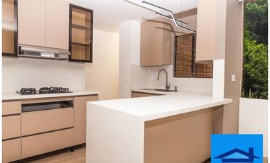 Venta De Apartamento En Los Balsos, Poblado