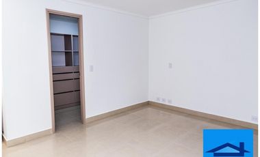 Venta De Apartamento En Los Balsos, Poblado